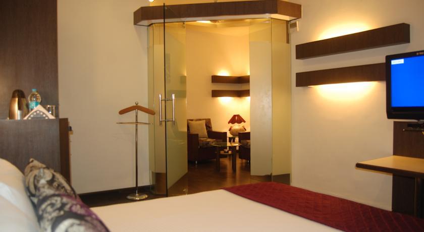 Hotel Shreemaya Indaur Exteriér fotografie